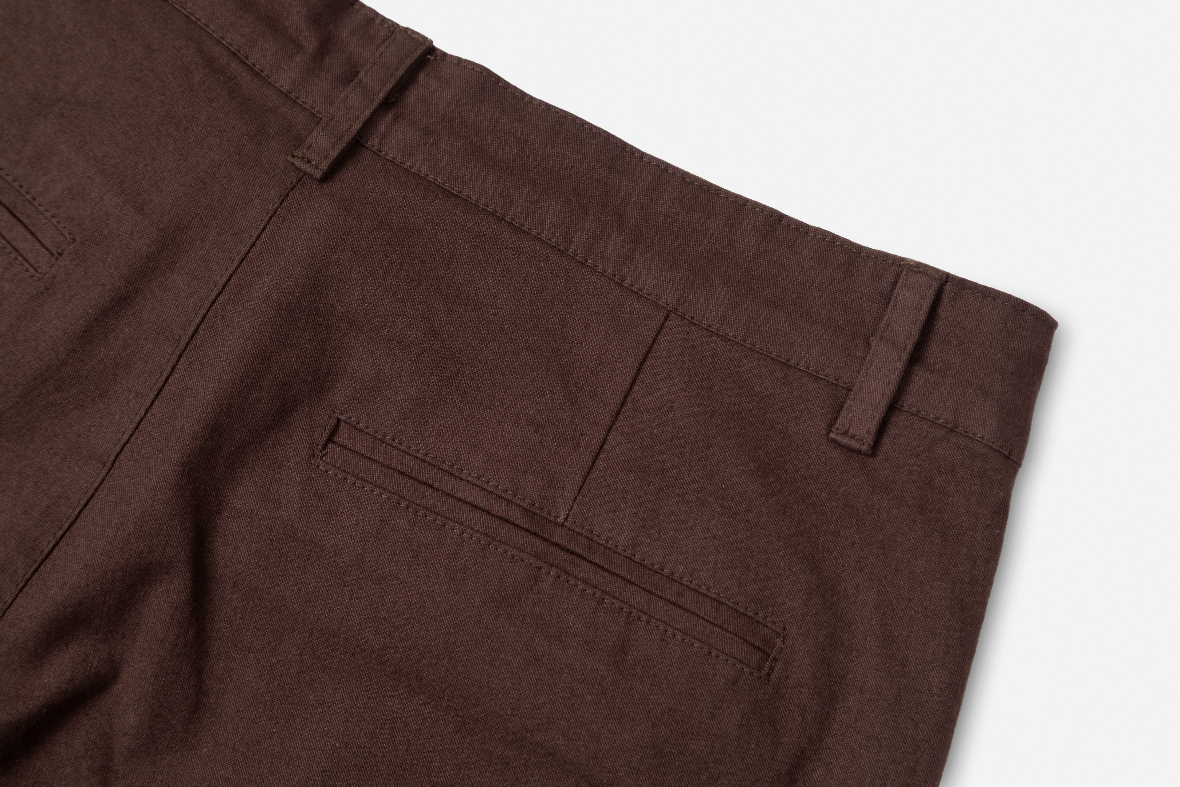 Pantalón Chino de Gabardina – Chocolate